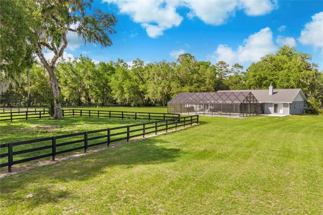 24 LAKE WOOD CIRCLE, Ocala, FL 34482
