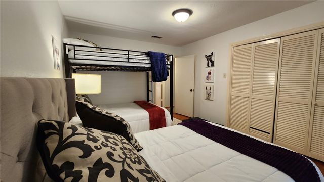 3211 Meadowlark Lane, Montgomery, TX 77356