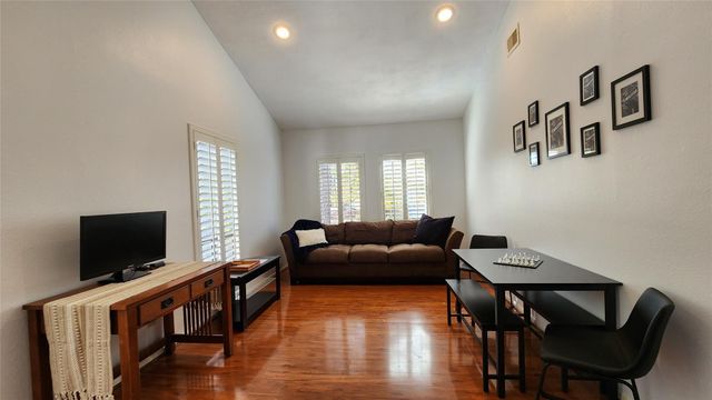 3211 Meadowlark Lane, Montgomery, TX 77356