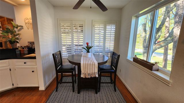 3211 Meadowlark Lane, Montgomery, TX 77356
