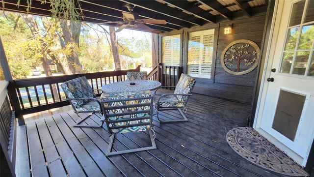 3211 Meadowlark Lane, Montgomery, TX 77356