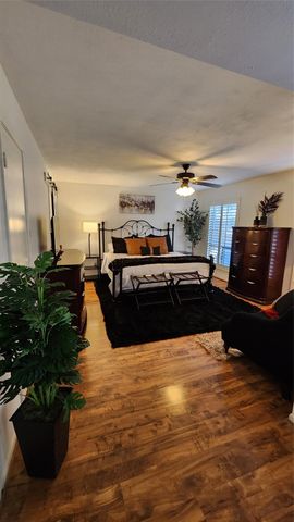 3211 Meadowlark Lane, Montgomery, TX 77356