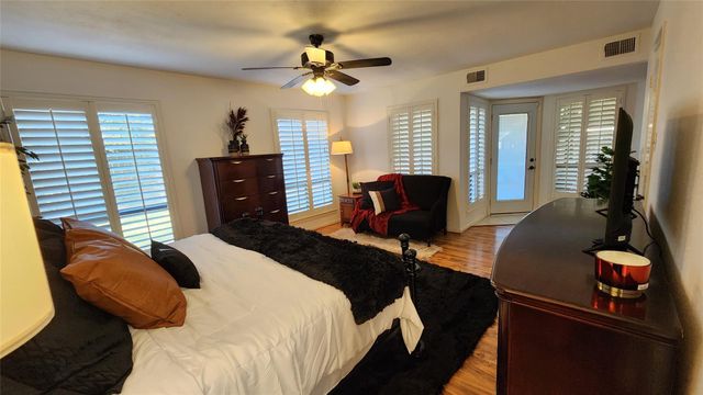 3211 Meadowlark Lane, Montgomery, TX 77356