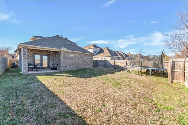 1611 Park Street, Lowell, AR 72745