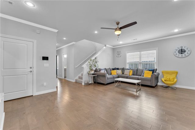 1611 Park Street, Lowell, AR 72745