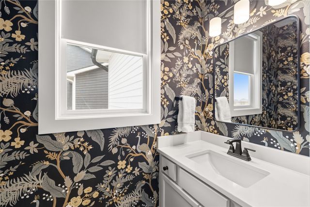 3822 NE 8th Street, Ankeny, IA 50021