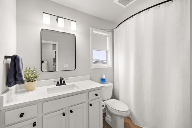 3822 NE 8th Street, Ankeny, IA 50021