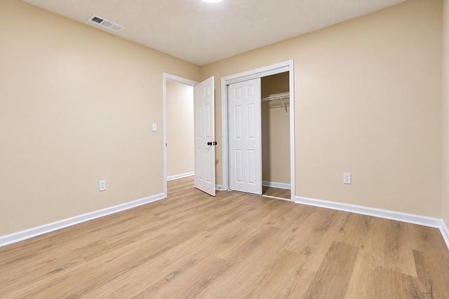 190 Mountain View Circle, Covington, GA 30016