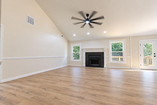 190 Mountain View Circle, Covington, GA 30016