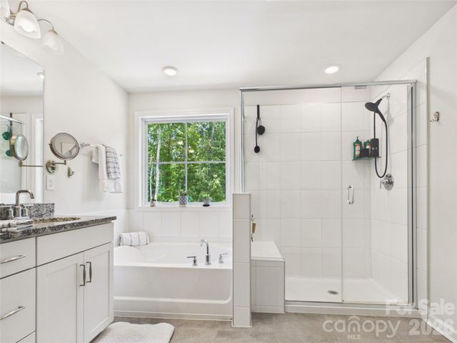 7880 Iron Road, Sherrills Ford, NC 28673