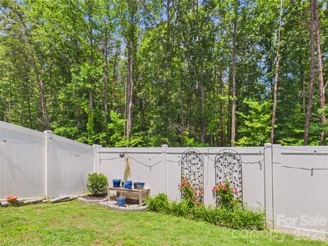 7880 Iron Road, Sherrills Ford, NC 28673