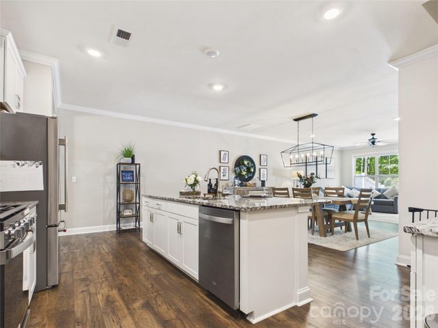 7880 Iron Road, Sherrills Ford, NC 28673