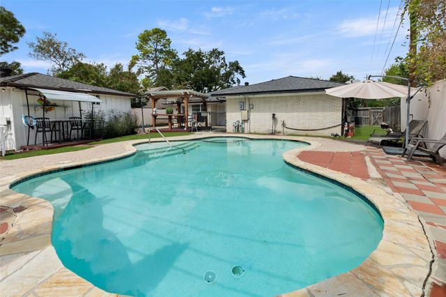 5707 Kuldell Drive, Houston, TX 77096