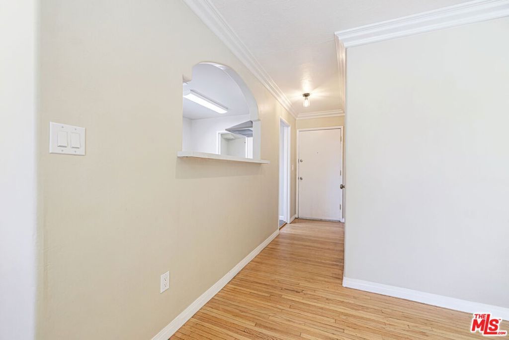 Image 14 of property listing at 37739 Sumac Avenue, Palmdale, CA 93550