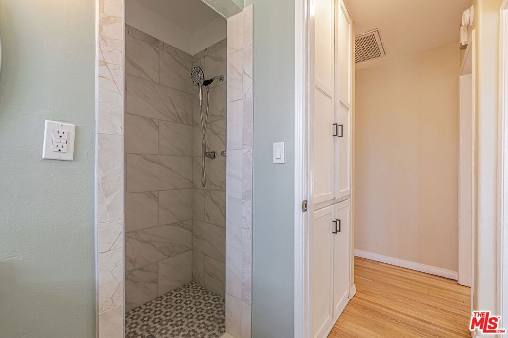 Image 22 of property listing at 37739 Sumac Avenue, Palmdale, CA 93550