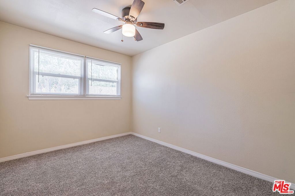 Image 24 of property listing at 37739 Sumac Avenue, Palmdale, CA 93550