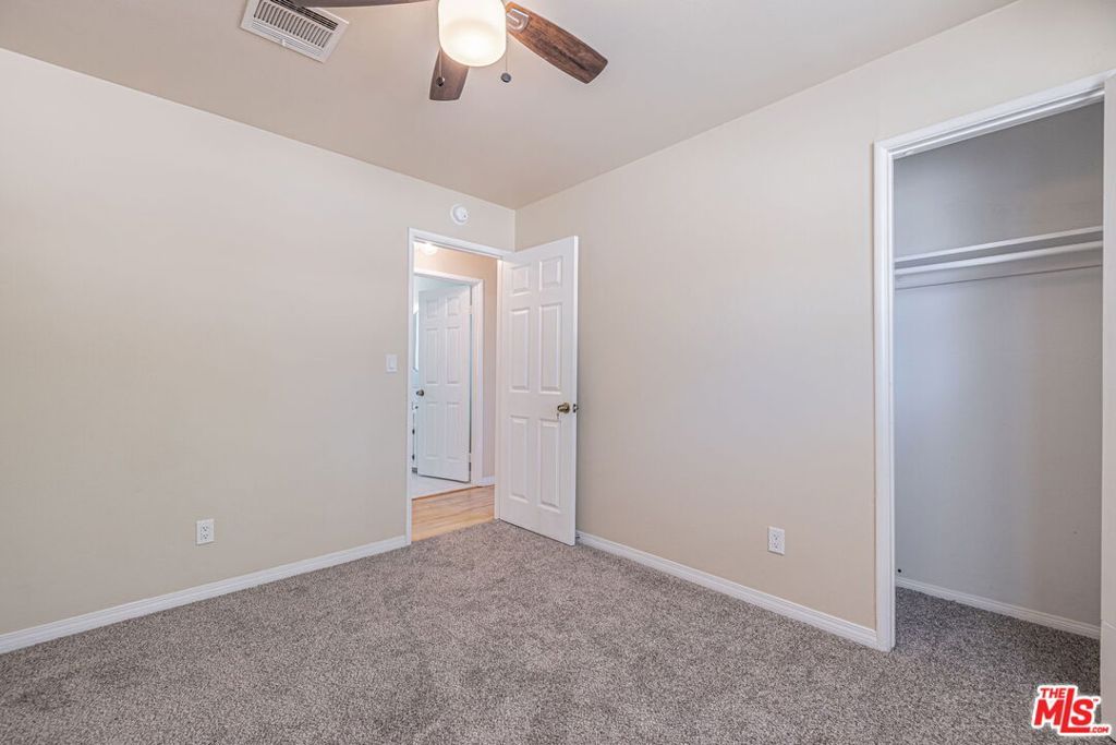 Image 25 of property listing at 37739 Sumac Avenue, Palmdale, CA 93550