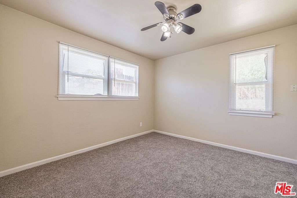 Image 30 of property listing at 37739 Sumac Avenue, Palmdale, CA 93550