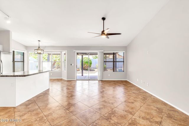 1113 E Betsy Lane, Gilbert, AZ 85296