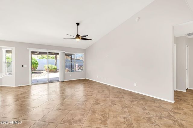1113 E Betsy Lane, Gilbert, AZ 85296