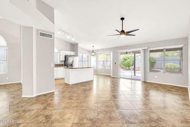 1113 E Betsy Lane, Gilbert, AZ 85296