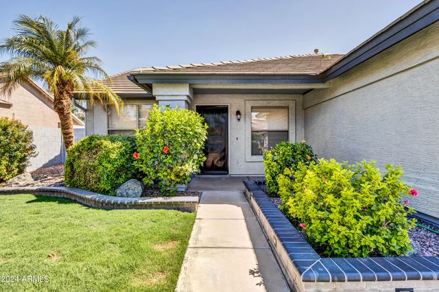 1113 E Betsy Lane, Gilbert, AZ 85296
