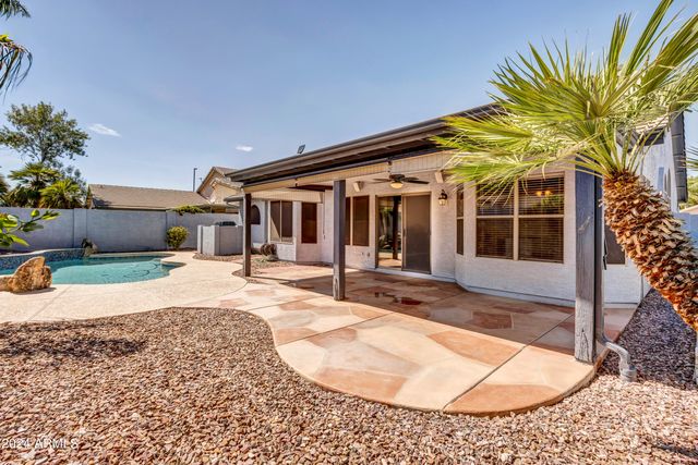 1113 E Betsy Lane, Gilbert, AZ 85296