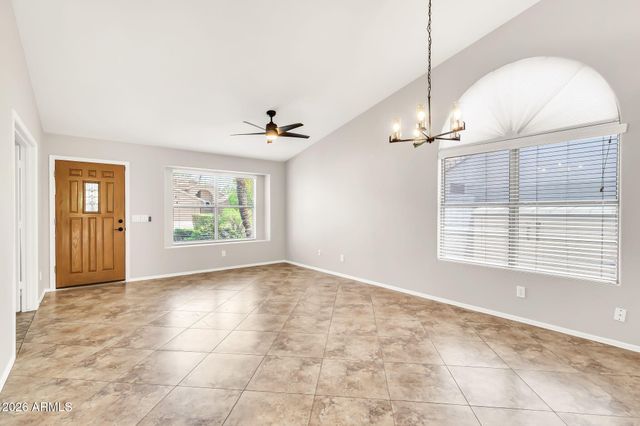 1113 E Betsy Lane, Gilbert, AZ 85296