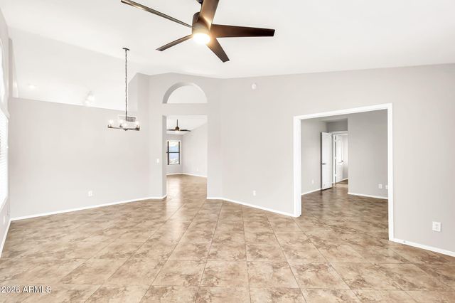 1113 E Betsy Lane, Gilbert, AZ 85296