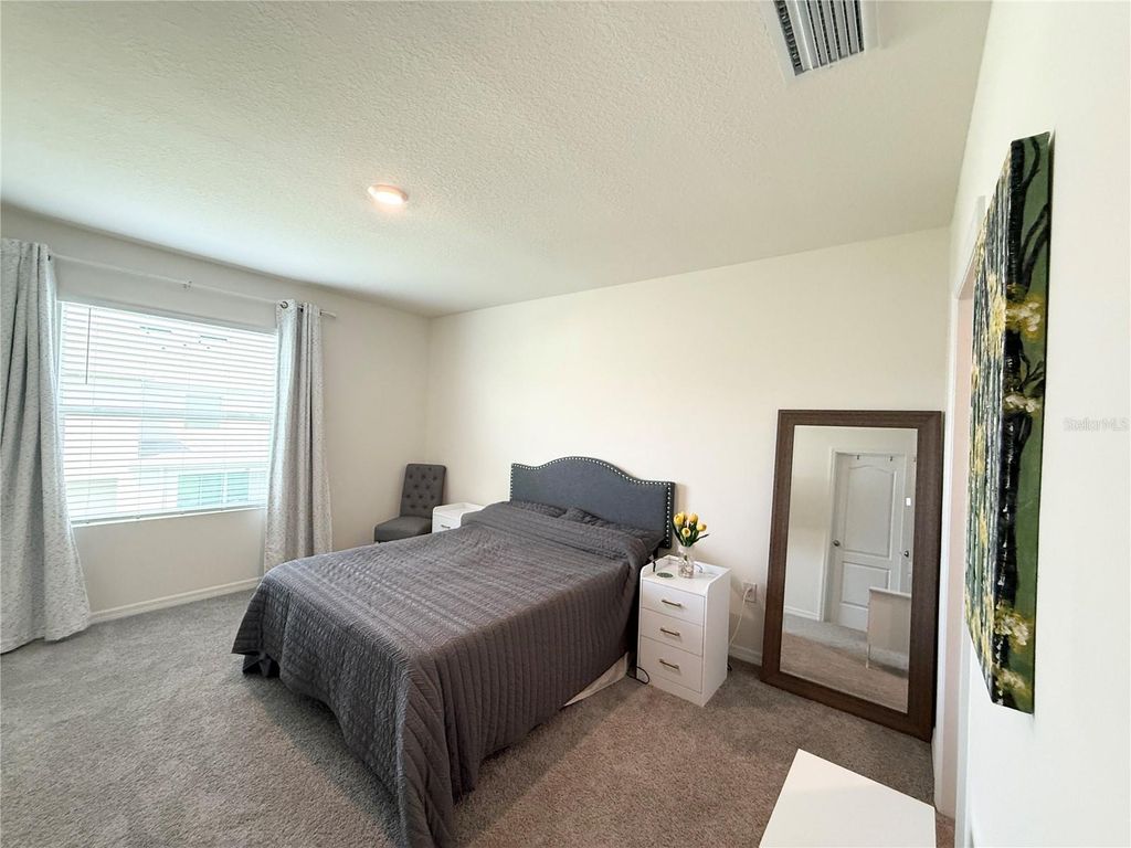Image 18 of property listing at 1503 ISLETA LOOP, Kissimmee, FL 34741