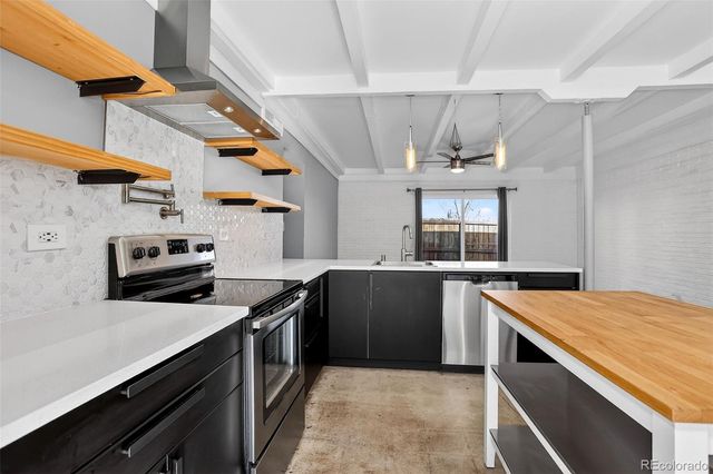 1040 N Stuart Street, Denver, CO 80204