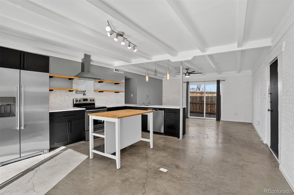 1040 N Stuart Street, Denver, CO 80204