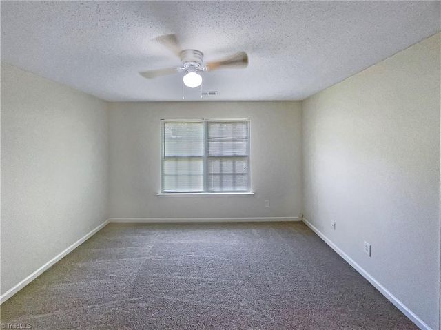 301 Bedford Park Drive, Winston-salem, NC 27107
