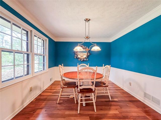 4093 Deerbrook Way SW, Lilburn, GA 30047