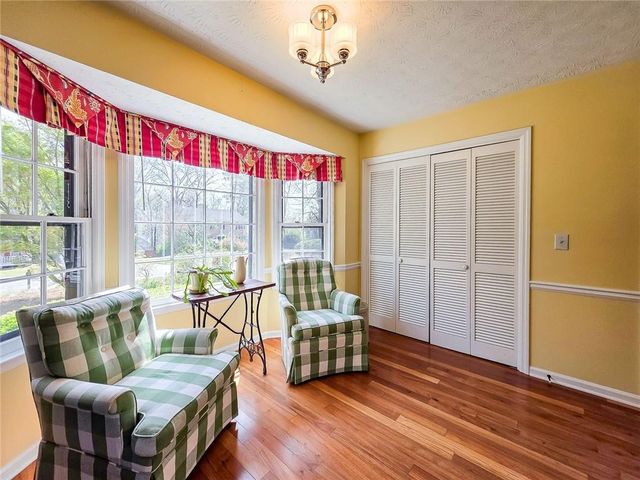 4093 Deerbrook Way SW, Lilburn, GA 30047