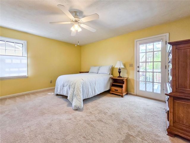 4093 Deerbrook Way SW, Lilburn, GA 30047