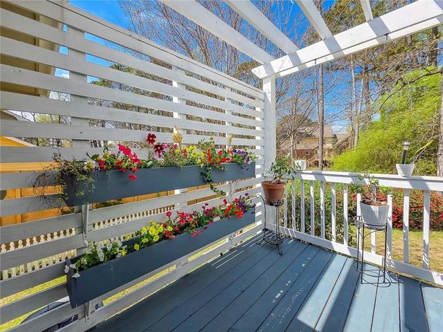 4093 Deerbrook Way SW, Lilburn, GA 30047