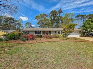 4093 Deerbrook Way SW, Lilburn, GA 30047