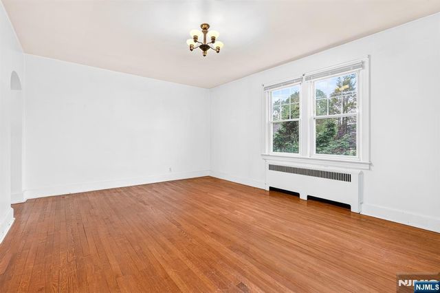 215 Terrace Avenue, Hasbrouck Heights, NJ 07604