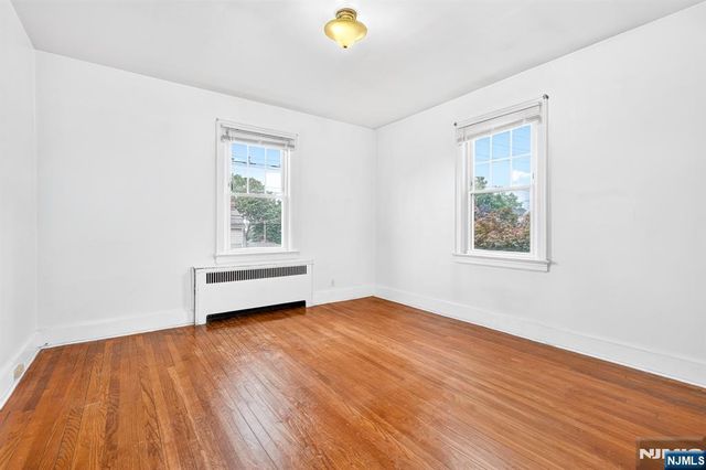 215 Terrace Avenue, Hasbrouck Heights, NJ 07604