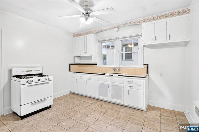 215 Terrace Avenue, Hasbrouck Heights, NJ 07604