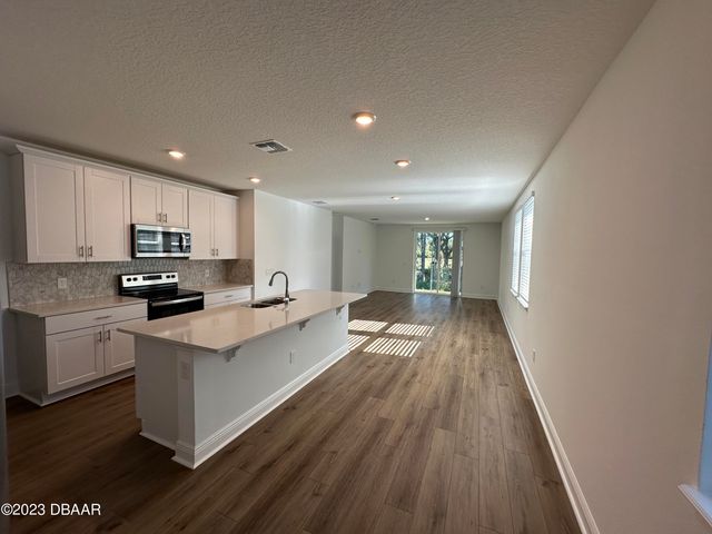 206 Pitching Wedge Drive, Daytona Beach, FL 32124