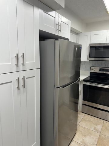 621 Lyons Rd 9103, Coconut Creek, FL 33063