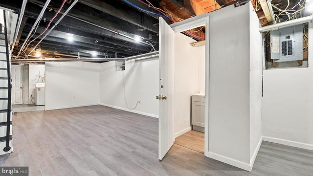 7524 LAWNDALE AVE, Philadelphia, PA 19111