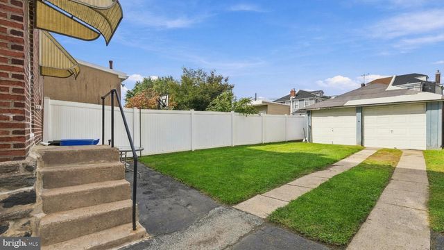 7524 LAWNDALE AVE, Philadelphia, PA 19111