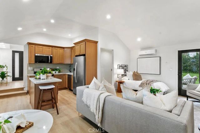 6091 Navajo, Westminster, CA 92683