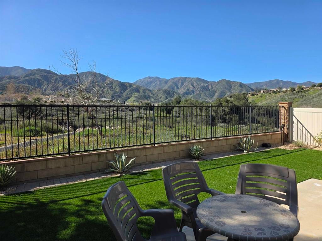 Image 51 of property listing at 11727 Coriander Way, Corona, CA 92883