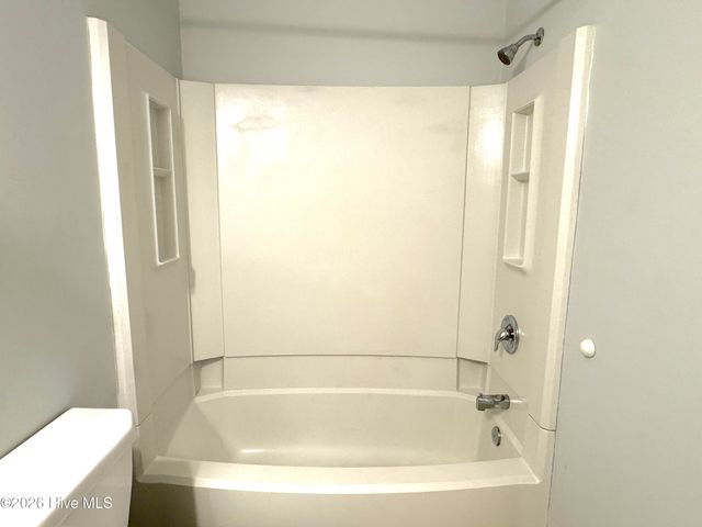 1811 Savannah Court, Wilmington, NC 28403