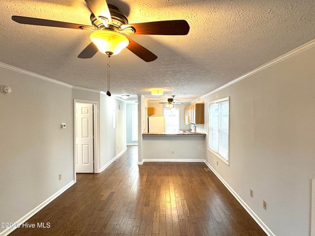 1811 Savannah Court, Wilmington, NC 28403