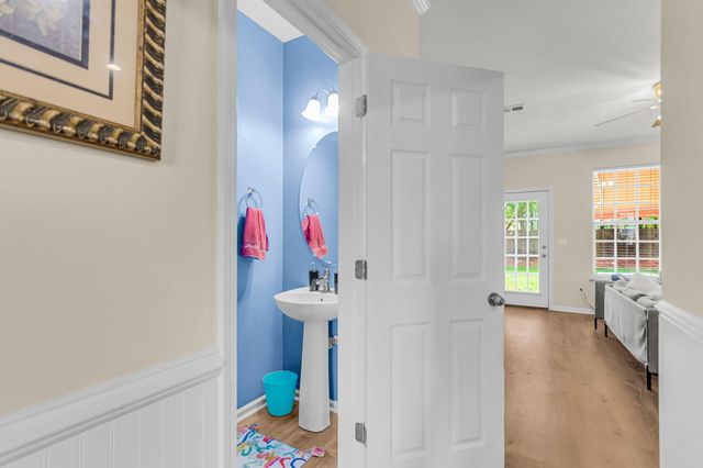 213 Hemingway Circle, Summerville, SC 29483